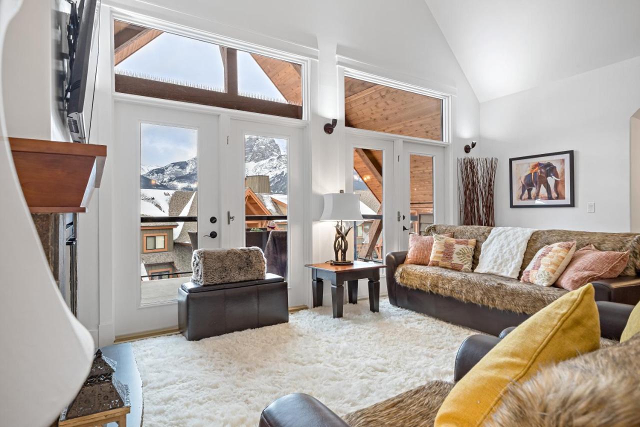 Penthouse At Solar A Resort And Spa Canmore Extérieur photo